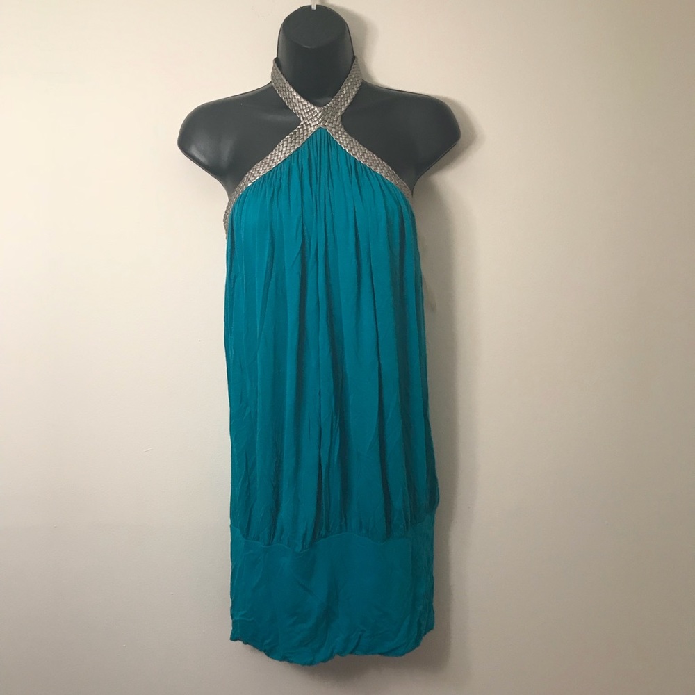 FOREVER 21: Blue Weaved Halter Top! - Size L